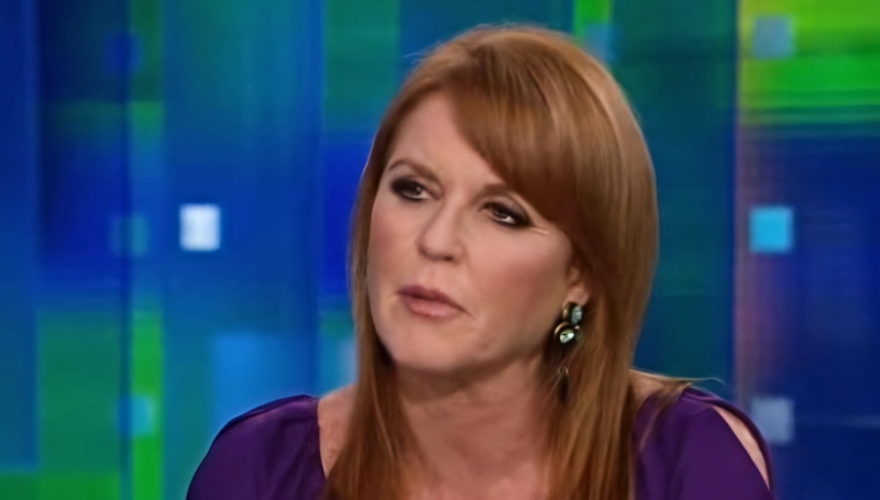 Sarah Ferguson Talks To Piers Morgan Via CNN - YouTube