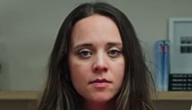 Counting On Fans Roast Jinger Over Joseph Duggar – YouTube
