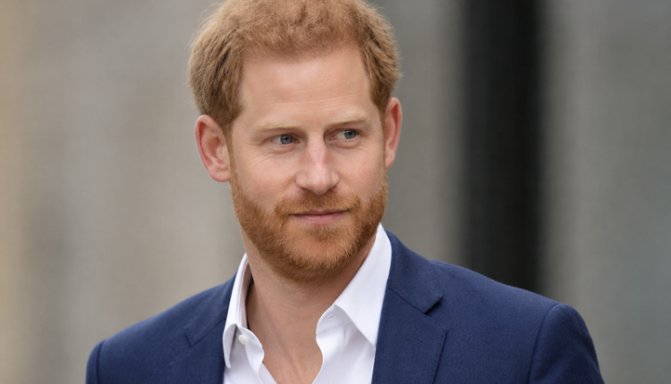 Prince-Harry-pleased (1)