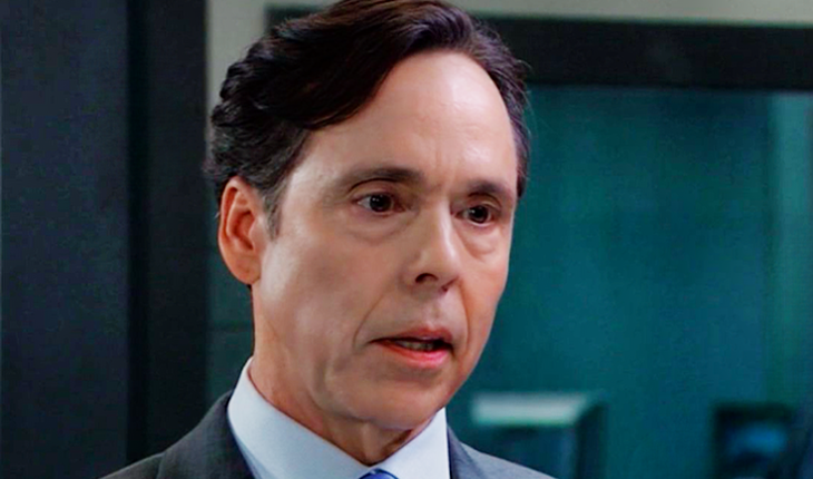Ross Cullum (Andrew Hawkes)