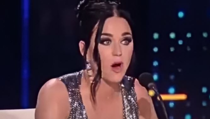 Kay Perry dates Justin Trudeau these days - via American Idol - YouTube