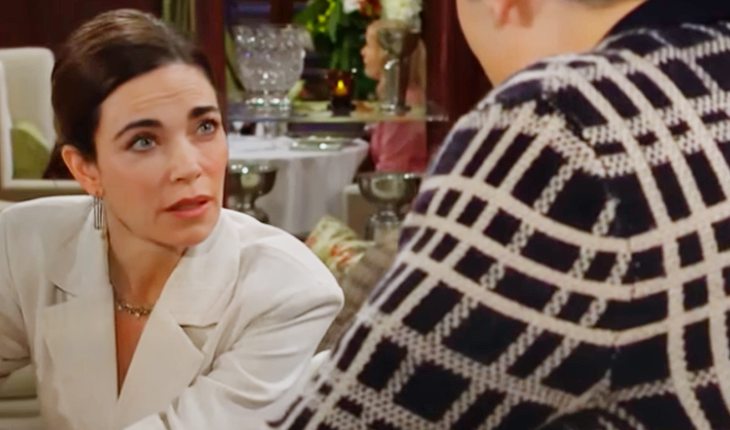 Victoria Newman (Amelia Heinle)