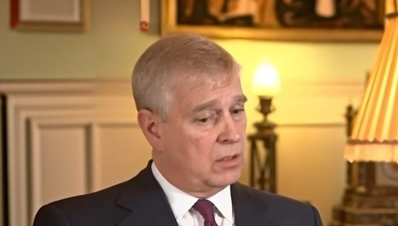 Andrew Mountbatten-Windsor might not meet Princess Eugenie's baby - Via News 24 Australia - YouTube