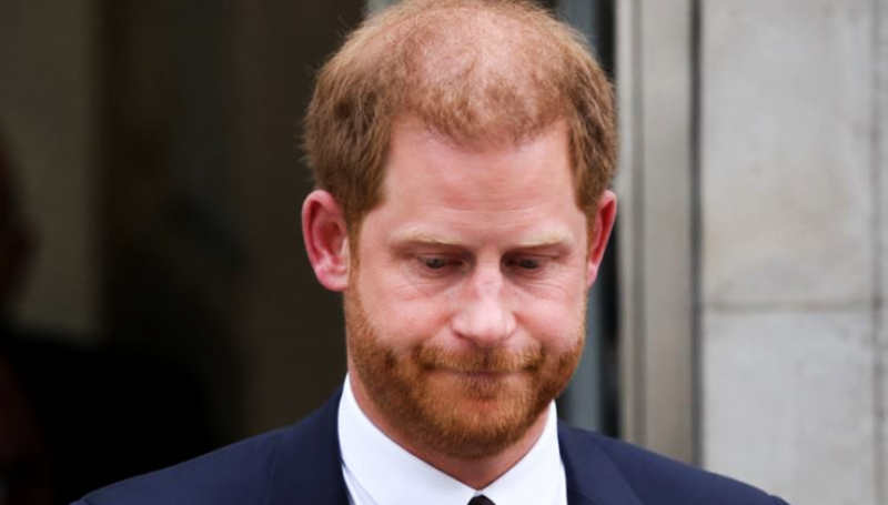 Prince Harry Court https://indianexpress.com/article/explained/explained-global/prince-harry-case-against-daily-mail-10777580/ Could Create Bigger Problems - YouTube