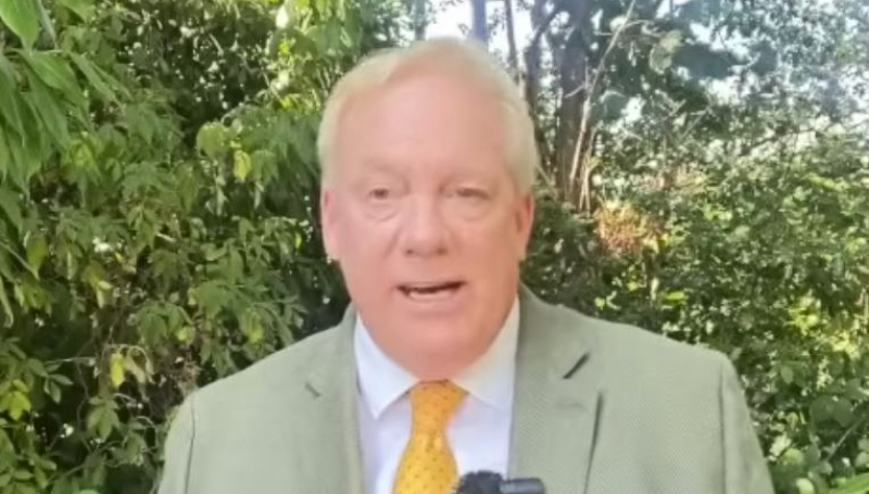 Sean discusses an alleged snub - Daily News Headlines - YouTube