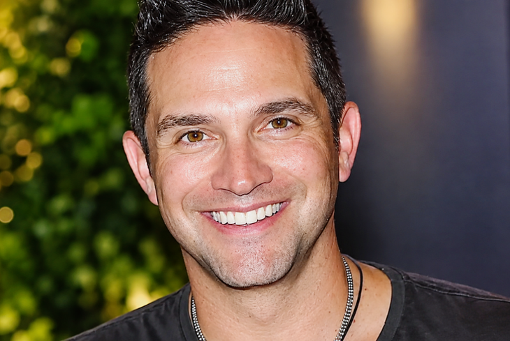 Days Of Our Lives Star Brandon Barash Sends A Direct Message To Kirsten Storms