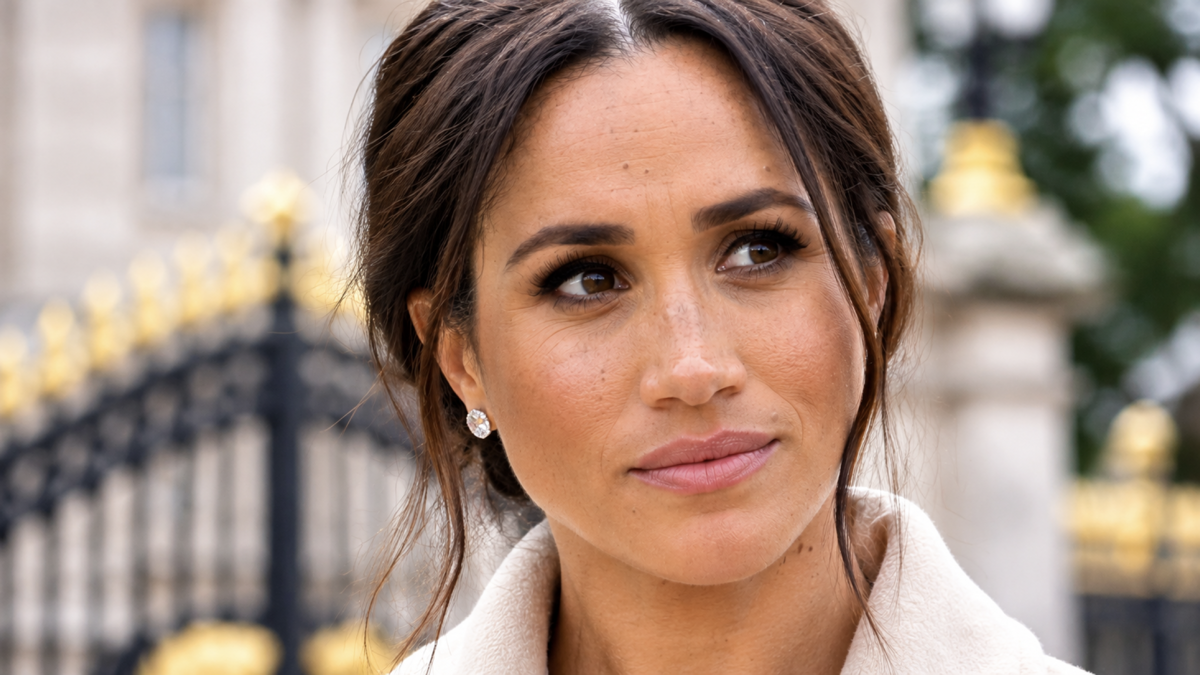 Meghan Markle ‘Rescued’ By The Royal Family: Here’s Why