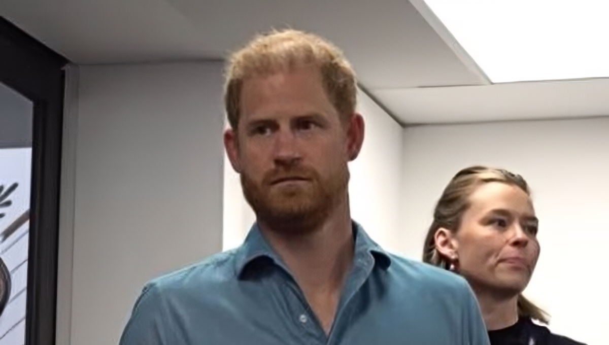 Prince Harry 'Half-In' Royal Hopes Come With A Major Catch - NewsNation - YouTube