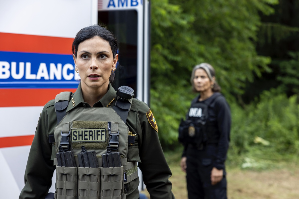 'Sheriff Country' Spoilers October 30: Deadly Cartel Hunt, Mickey’s Rescue Mission & Wes’ Family Nightmare